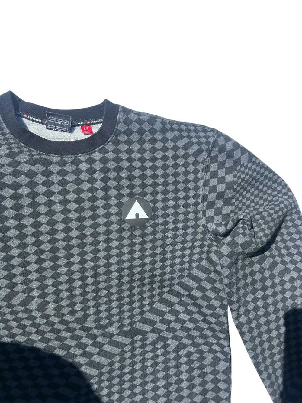 Airwalk Gray & Black Crewneck Sweatshirt Men’s Small